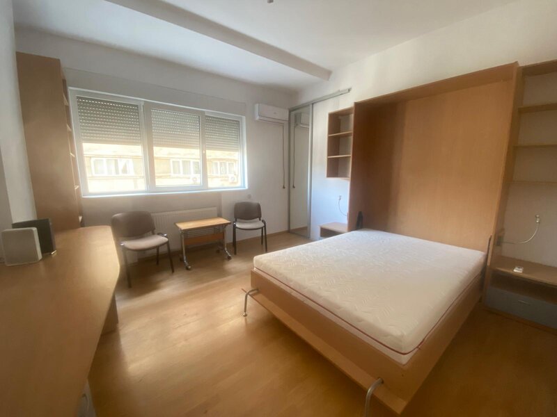 Universitate, N. Balcescu